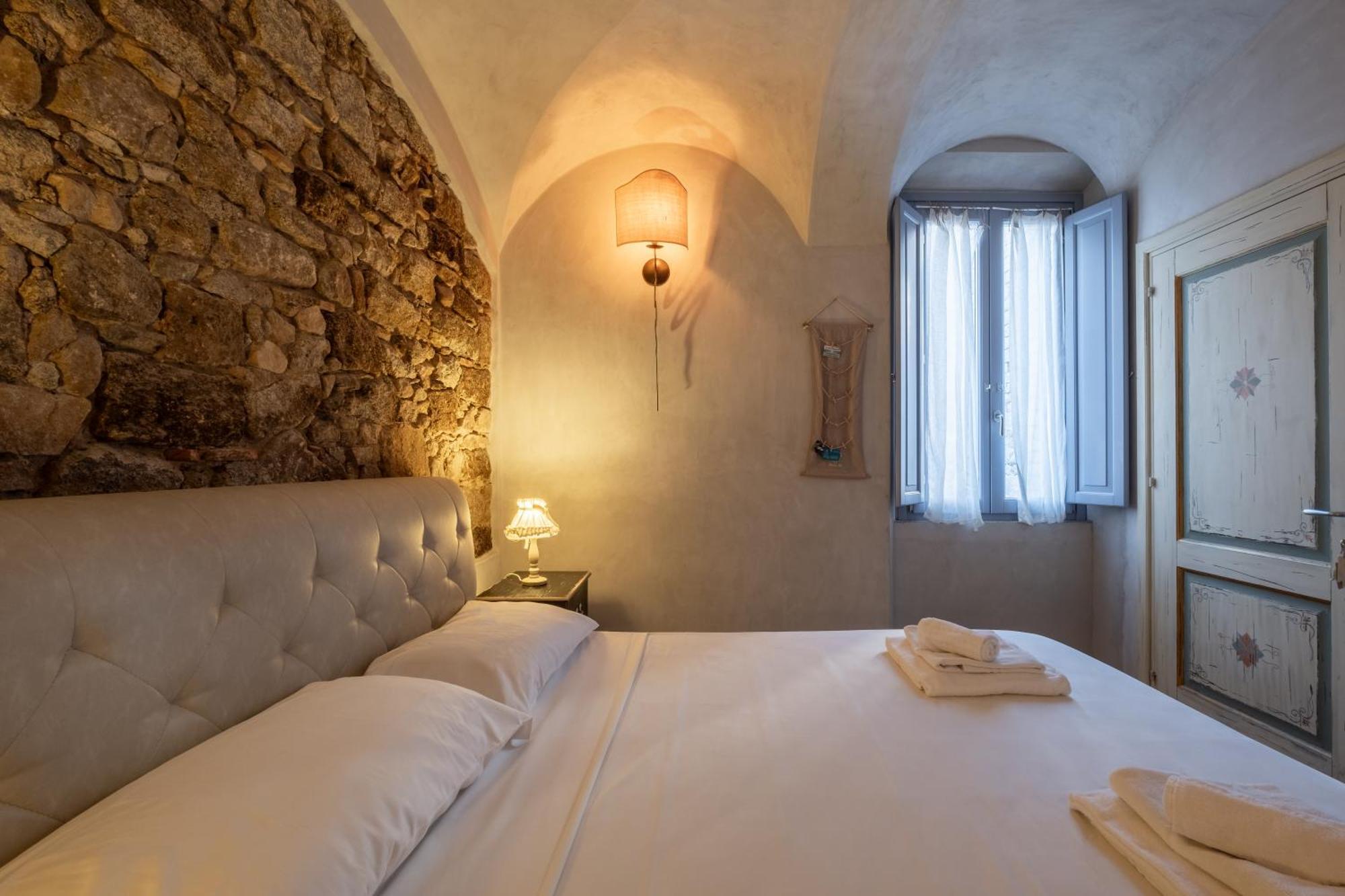 Dimoras Dimore Nel Cuore Di Olbia Exterior photo